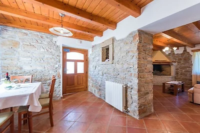 Legovich avec piscine privée