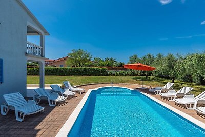 Villa Martina mit privatem Pool und Garten