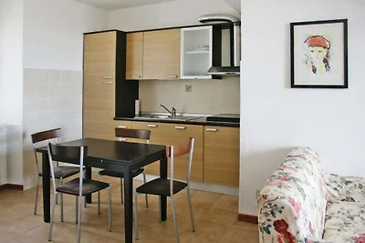Wohnung in Chiusdino mit Terrasse
