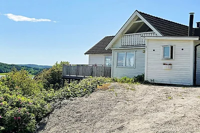 4 Personen Ferienhaus in Uddevalla-By Traum