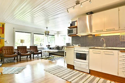 4 Personen Ferienhaus in HALLABRO-By Traum