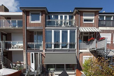 Gemütliches Apartment in Katwijk mit Balkon