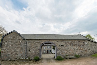 Mittelalterliches Bauernhaus mit privatem...