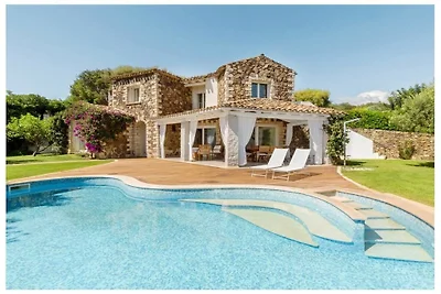 Villa in CASTIADAS mit Schwimmbecken