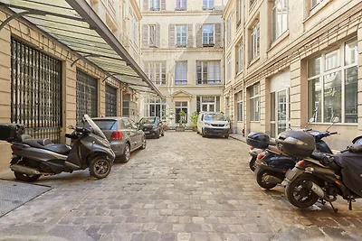 Superb Apartment 2 bedrooms Centrer of Paris ...