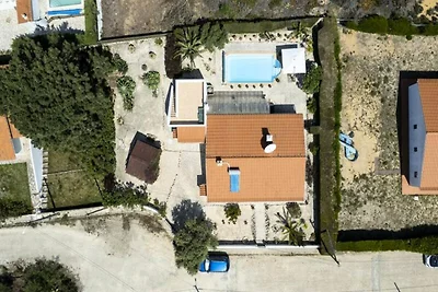 Villa ad Aljezur con piscina e vista mare