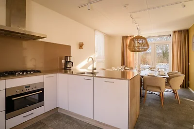 Villa con vasca da bagno, a 4 km da...