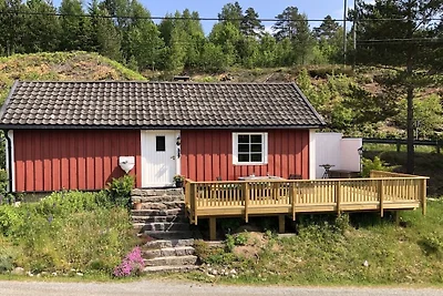 Ferienhaus in Gjerstad mit Schwimmbecken