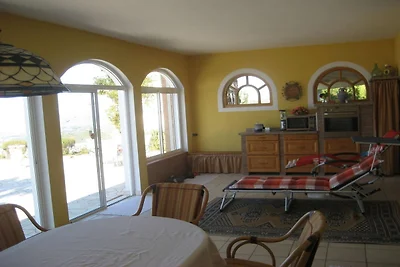 Villa in Torrox mit Schwimmbecken
