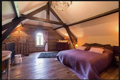 Haus in Bièvre mit Garten für 14 Von Belvilla