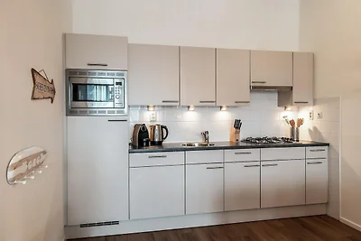 Schönes Apartment mit Blick auf den Hafen.