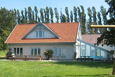 16 persone case ad Aabenraa