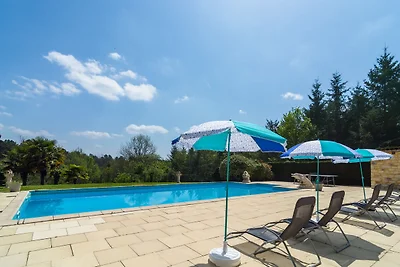 Bella casa vacanze con piscina privata