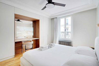 Magnífico piso - 2BR/6P - Campos Elíseos