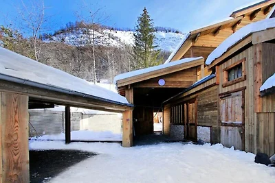 Chalet in Mont de Lans mit Whirlpool und Spa