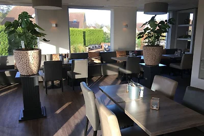 Villa sull'acqua sostenibile con...