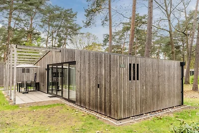 Chalet nabij Eindhoven in groene omgeving