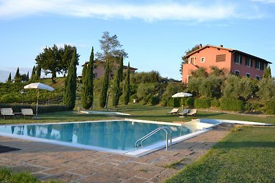 Gemütliches Ferienhaus mit Schwimmbad mit whi...