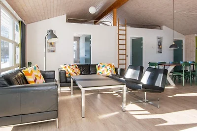 14 Personen Ferienhaus in Ebeltoft-By Traum