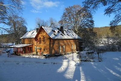 Schneeweischen, koetshuis bij de vijver