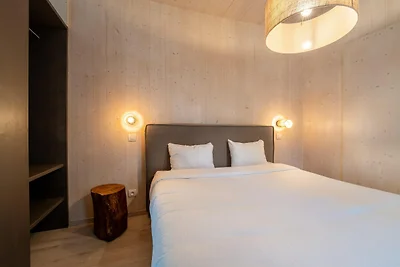 Suite in Tournai mit Waldblick