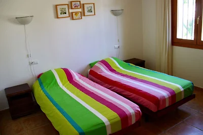 Ruhige Villa mit privatem Pool