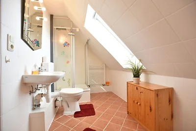 Wohnung in Gro� Strצmkendorf