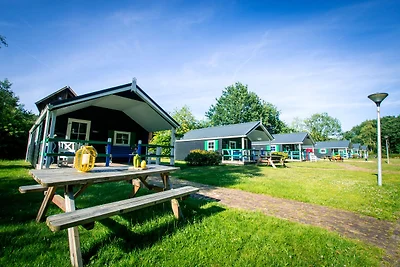 Chalet mit Geschirrspüler in natürlicher...