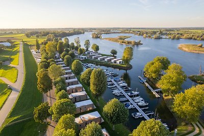 Luxus-Ferienhaus am Wasser