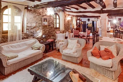Casa Vacanze Rustica a Tolva vicino al Lago d...