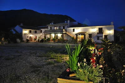 Ferienhaus in Periana mit Schwimmbad