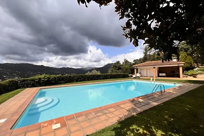 Appartement in Cabeceiras met zwembad en tuin