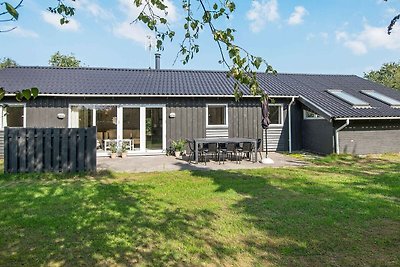 Geräumiges Ferienhaus mit Sauna in Jütland