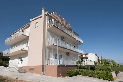 Moderne Ferienwohnung in Seget Donji mit...