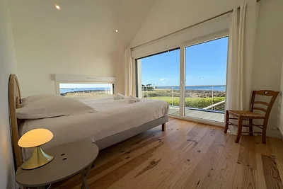 Strandvilla mit Panoramablick aufs Meer