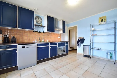 Komfortables Ferienhaus mit Pool