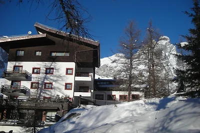 Belvilla by OYO Residenza Cervinia 2P
