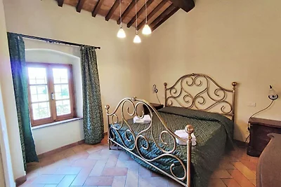 Ferienhaus in Gambassi Terme mit Whirlpool