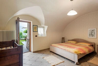 Schönes Apartment in Brez mit Garten