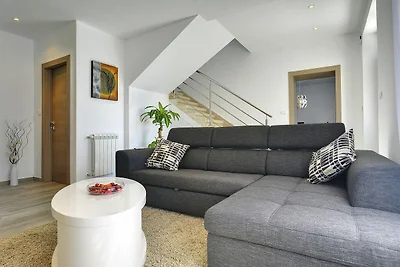 Ferienhaus in Ližnjan nahe am Strand