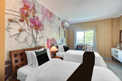Spacious Family Suite with Free WiFi and...