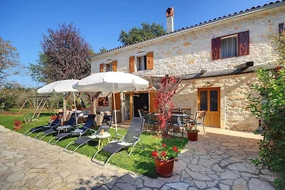 Villa Katherine with Pool and Game Room