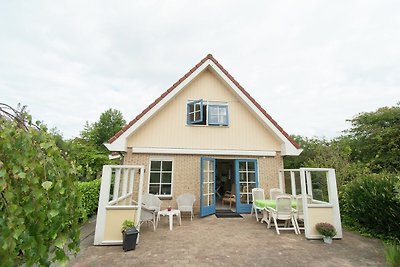 Vrijstaande en goed verzorgde vakantiewoning