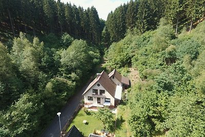 Ferienhaus mit Garten in Hellenthal in der...