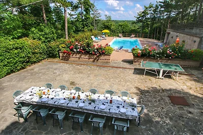 Boutique-Villa in Scheggia mit Pool