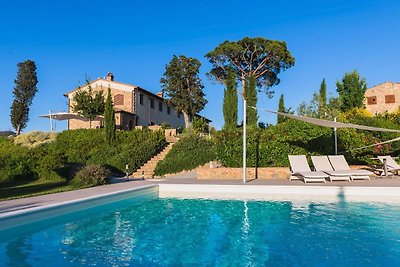 Gemütliches Ferienhaus in Florenz mit Pool