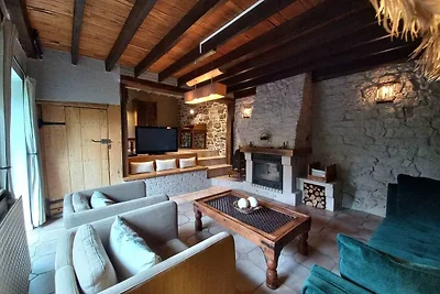 Accogliente cottage in agriturismo a Gimnée