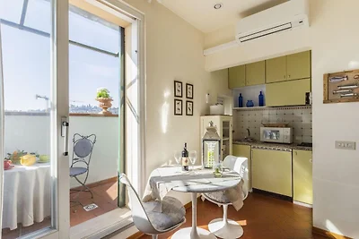 Herrliche Wohnung in Arenzano mit Balkon
