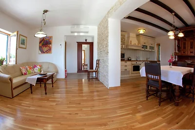 Moderne Villa mit privatem Swimmingpool in...