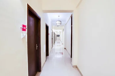 Super Townhouse Oak Silver City Chowk